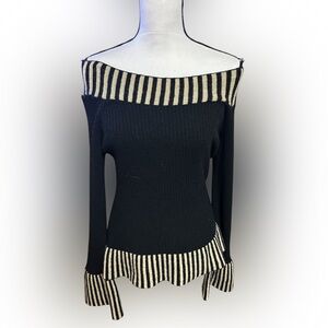 Elegant Off-Shoulder Stambecco Black and Cream Sweater Unique Made in Italy